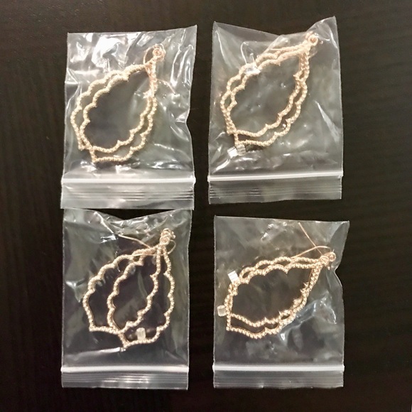 NEW!💙💎BUNDLE! 4 PAIRS!💎💙ROSE GOLD DROP EARRING - Picture 6 of 7